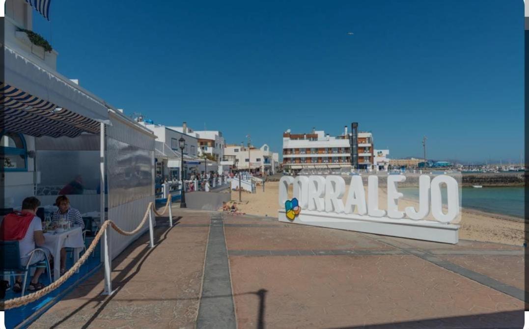 Paseo Bristol Apartment Corralejo Bagian luar foto